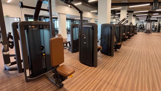 Sala de fitness del Centro Deportivo Supera en Coimbra. El más innovador y sostenible de Portugal.